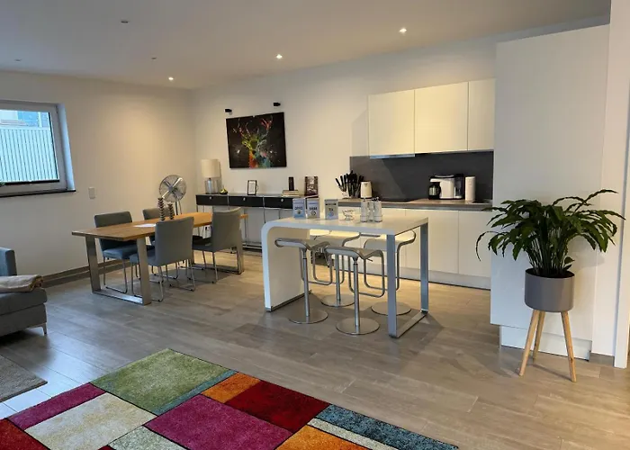 Sunset - Ruhige Altstadt Am Dom - *